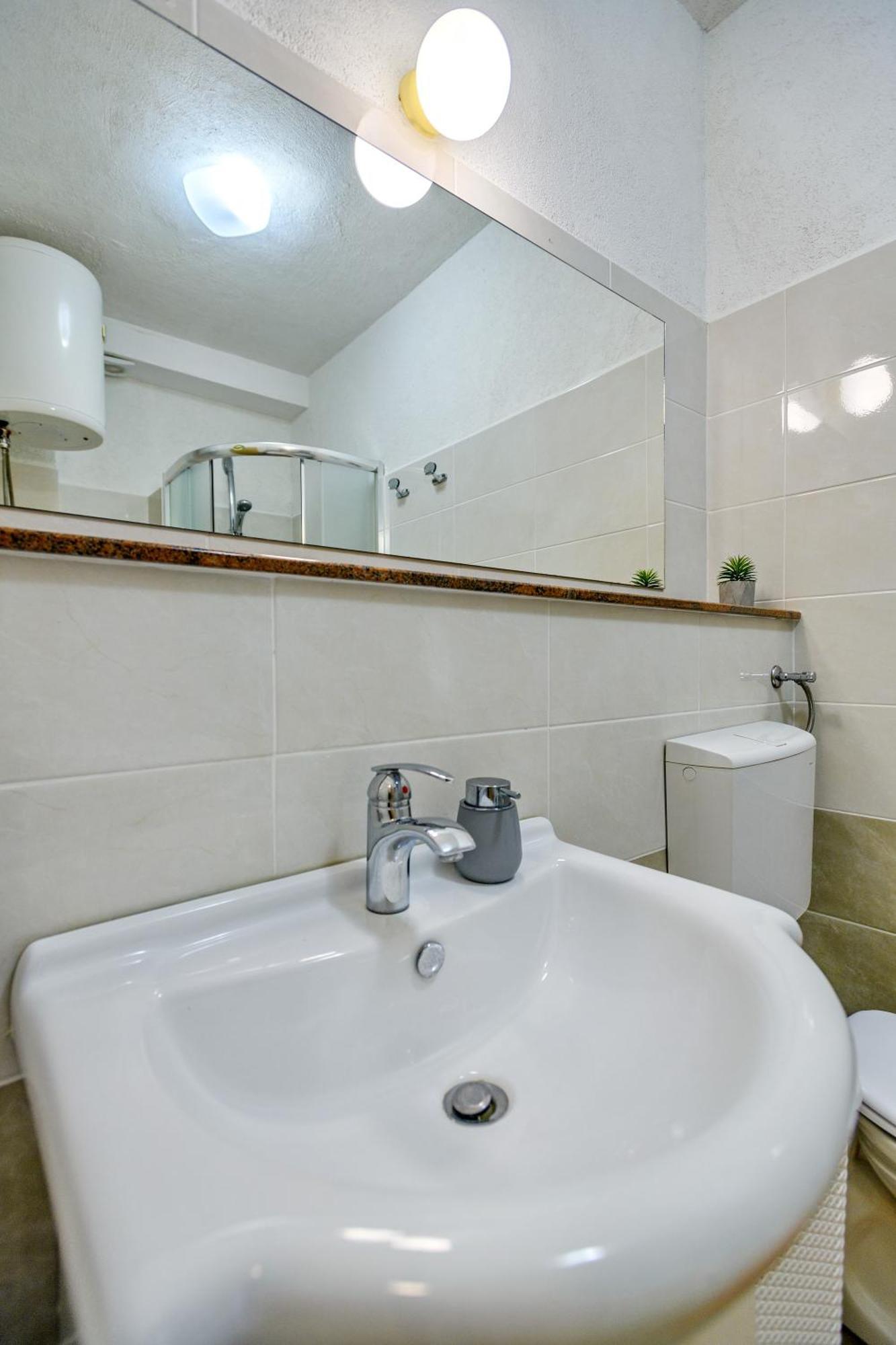 Apartman KALI Luaran gambar